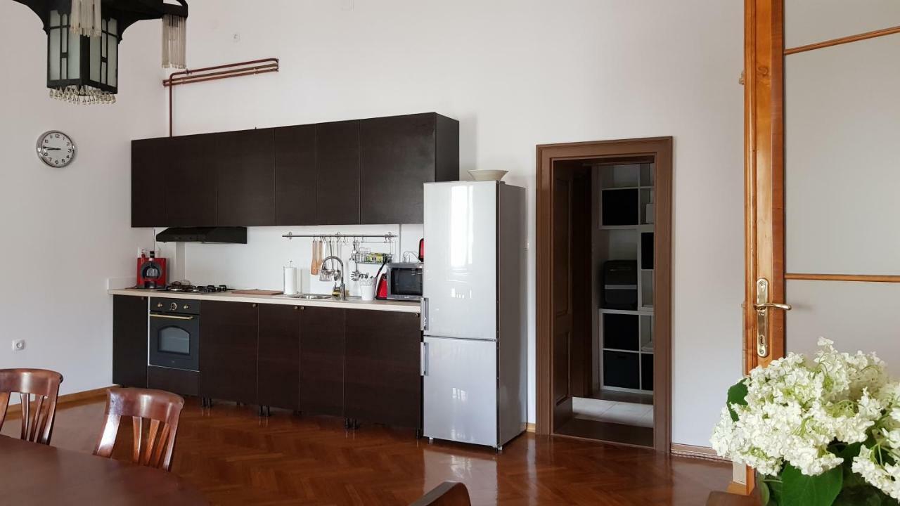 Luxury Apartment In The Heart Of วาราชดีน ภายนอก รูปภาพ